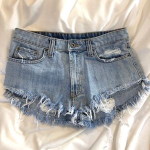 LF CARMAR denim shorts size 27